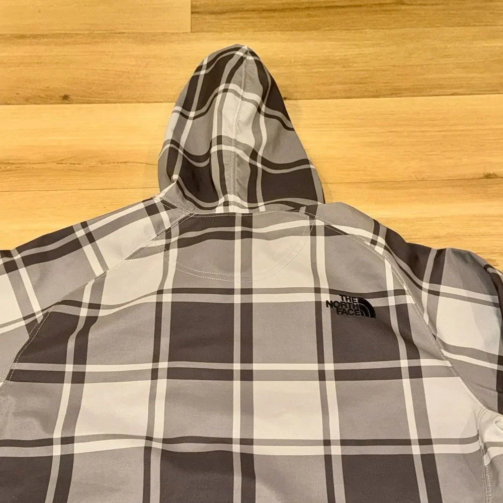 The North Face - Rain Jacket in Plaid - Men's Size Medium - Picture 5 of 11